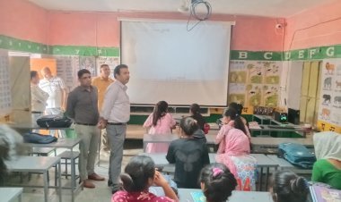 जनसुनवाई में जिला कलक्टर डॉ. सोनी का निर्देश: परिवेदनाओं का त्वरित और प्रभावी निस्तारण हो सुनिश्चित