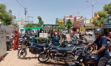 पार्किंग सुविधा शुरू होने के बावजूद फुलेरा अस्पताल के बाहर अराजकता, प्रशासन की ढिलाई से बिगड़ रही ट्रैफिक व्यवस्था