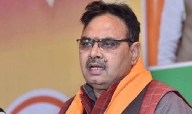राजेंद्र राठौड़ के जन्मदिवस पर चूरू में उमड़ा जनसैलाब, सीएम भजनलाल ने की विकास घोषणाएं   डॉ. अंबेडकर ऑडिटोरियम और एलिवेटेड रोड बनाने की घोषणा, शेखावाटी को मिला यमुना जल का तोहफा