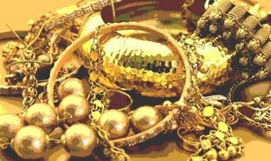 सोना पहली बार इस पार: 111 दिनों में  इतनाबढ़ा, जानें तेजी के कारण