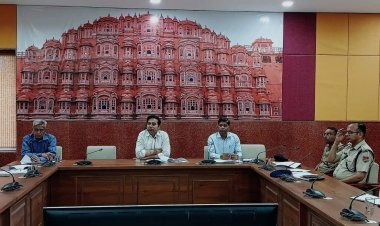 युवाओं को नशे से बचाने की पहल: जिला कलक्टर ने दिए सख्त निर्देश, जागरूकता अभियान और सख्ती दोनों पर जोर 