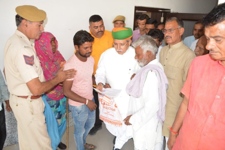 केन्द्रीय कानून व न्याय राज्य मंत्री अर्जुन राम मेघवाल ने किया संवाद