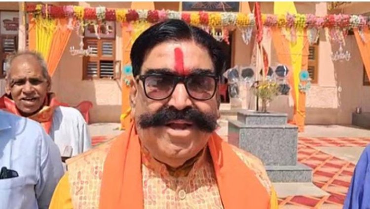 जूली के मंदिर में जाने के बाद गंगाजल से शुद्धिकरण मामले में ज्ञानदेव आहूजा भाजपा से निलंबित 