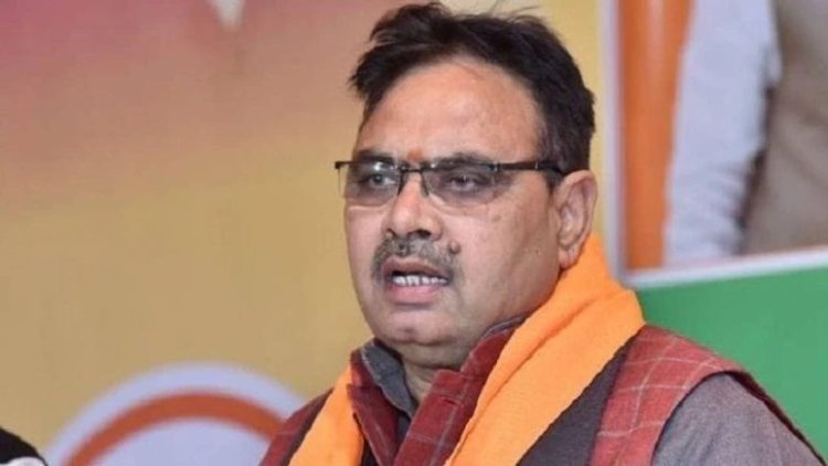 राजेंद्र राठौड़ के जन्मदिवस पर चूरू में उमड़ा जनसैलाब, सीएम भजनलाल ने की विकास घोषणाएं   डॉ. अंबेडकर ऑडिटोरियम और एलिवेटेड रोड बनाने की घोषणा, शेखावाटी को मिला यमुना जल का तोहफा