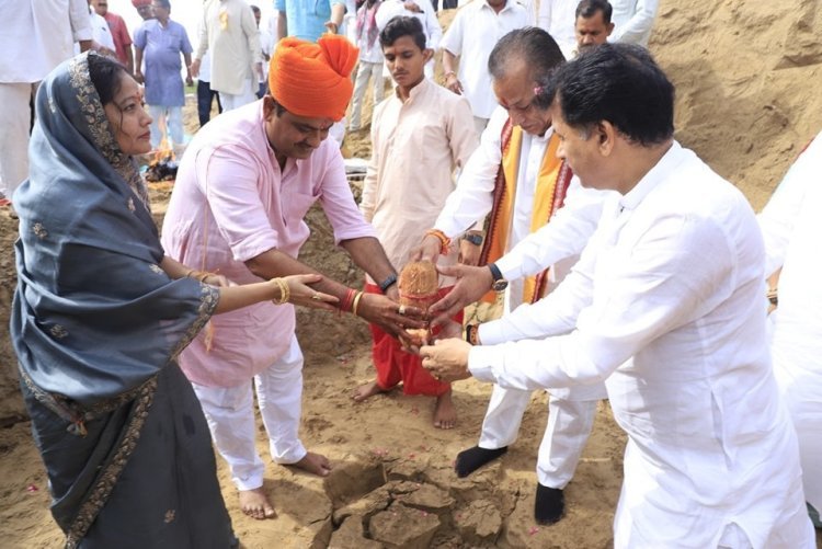 पाटोदी में आदर्श विद्या मंदिर का शिलान्यास, मंत्री जोराराम ने कहा – विद्यालय से होता है व्यक्तित्व विकास