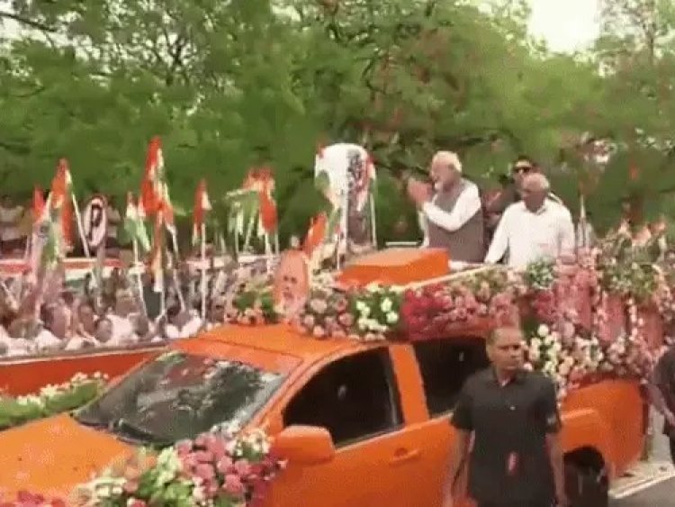 गुजरात दौरे के दूसरे दिन PM मोदी का गांधीनगर में रोड शो, सूरत में बायोडायवर्सिटी पार्क का उद्घाटन करेंगे