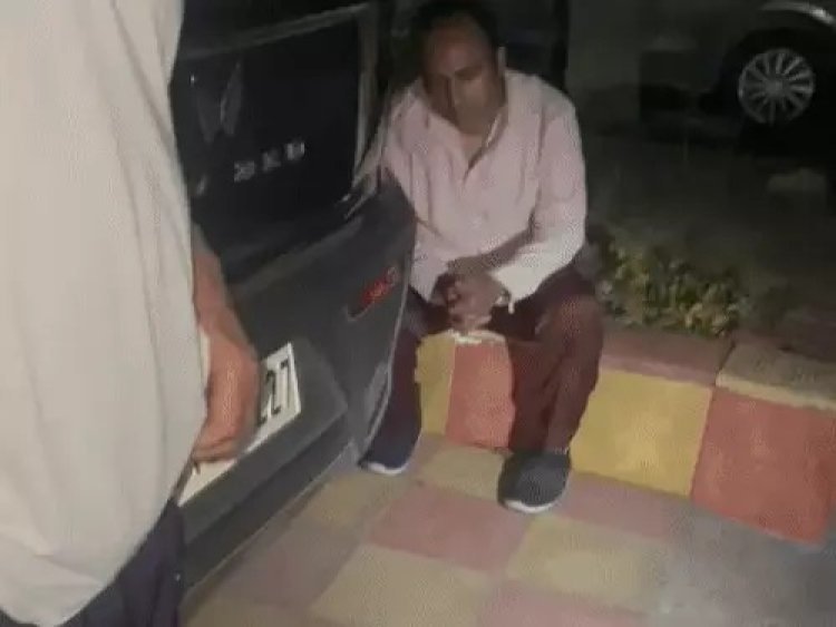 हरियाणा में कारोबारी परिवार ने सामूहिक सुसाइड किया: 20 करोड़ के कर्ज से थे परेशान, पंचकूला में कथा सुनने के बाद कार में खाया जहर
