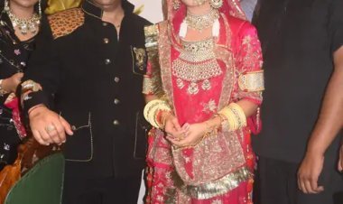 जयपुर पहुंचीं एक्ट्रेस ईशा मालवीय और टीना आहूजा, राजस्थानी पोशाक में दिखीं पारंपरिक अंदाज़ में; बोलीं- पिंकसिटी की खूबसूरती खींच लाती है