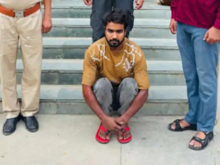जयपुर पुलिस ने चार साल से फरार रेप आरोपी को मजदूर बनकर पकड़ा: गुरुग्राम की शीशे की फैक्ट्री में भाई के नाम से कर रहा था नौकरी, पुलिस टीम ने फैक्ट्रियों में काम के बहाने की तलाश