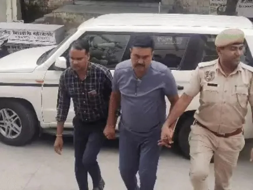पेपर लीक मामले में पूर्व सीएम अशोक गहलोत के PSO और बेटे की गिरफ्तारी, SI का पेपर खरीदे जाने का आरोप
