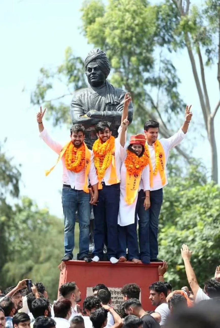 दिल्ली यूनिवर्सिटी छात्र संघ के प्रचार में छा गए सतीश पूनिया, जीत गई एबीवीपी