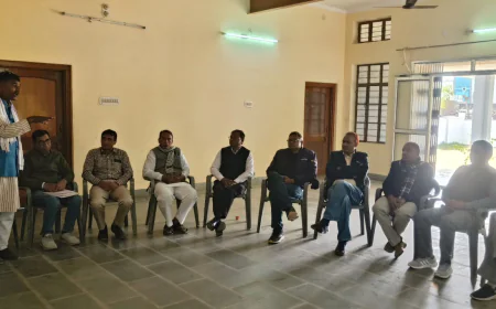 रतनगढ़ अनुसूचित जाति अधिकारी कर्मचारी एसोसिएशन की तहसील कार्यकारिणी का विस्तार रविवार को किया गया