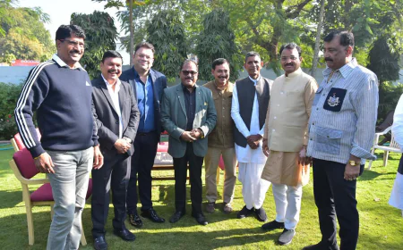 उपमुख्यमंत्री प्रेमचंद बैरवा ने फैशन एक्सपो 2026 का पोस्टर विमोचन किया