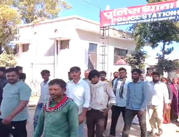 बिलानाम भूमि से अतिक्रमण हटाने की मांगआंदोलन की चेतावनी