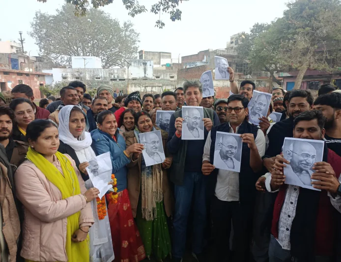 मनरेगा ग्रामीण विकास की मजबूत कड़ी थी: विधायक संजय जाटव   मनरेगा योजना कमजोर करने के विरोध में कांग्रेस का विरोध प्रदर्शन