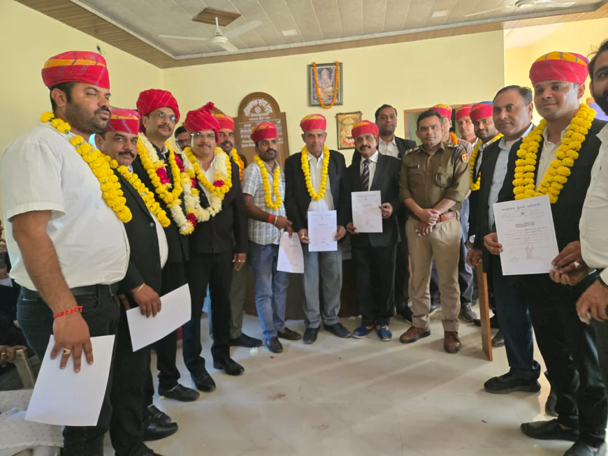 दूदू अभिभाषक संघ के प्रमोद जैन अध्यक्ष, मुकेश शर्मा महासचिव निर्वाचित 