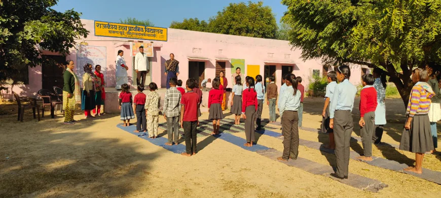 डाबला बुजुर्ग कौशल्या दास की बावड़ी के स्कूल में स्वास्थ प्रबोधन(स्वस्थ जीवन शैली) का हुआ आयोजन