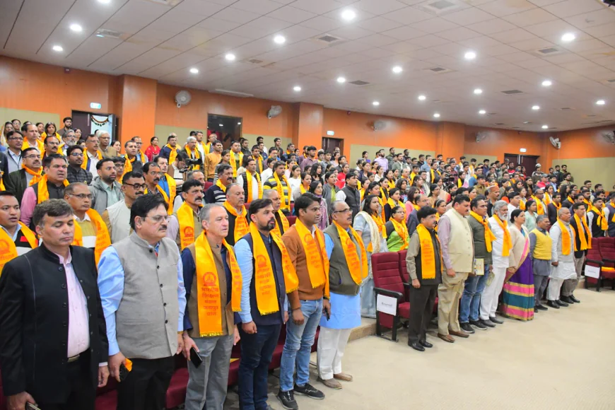 आध्यात्मिक इंटेलिजेंस से ही आर्टिफिशियल इंटेलिजेंस को नियंत्रित किया जा सकता है  बी आर शंकरानंद  गुरु-शिष्य परंपरा भारतीय संस्कृति का मूल आधार : राज्यपाल हरिभाऊ बागड़े